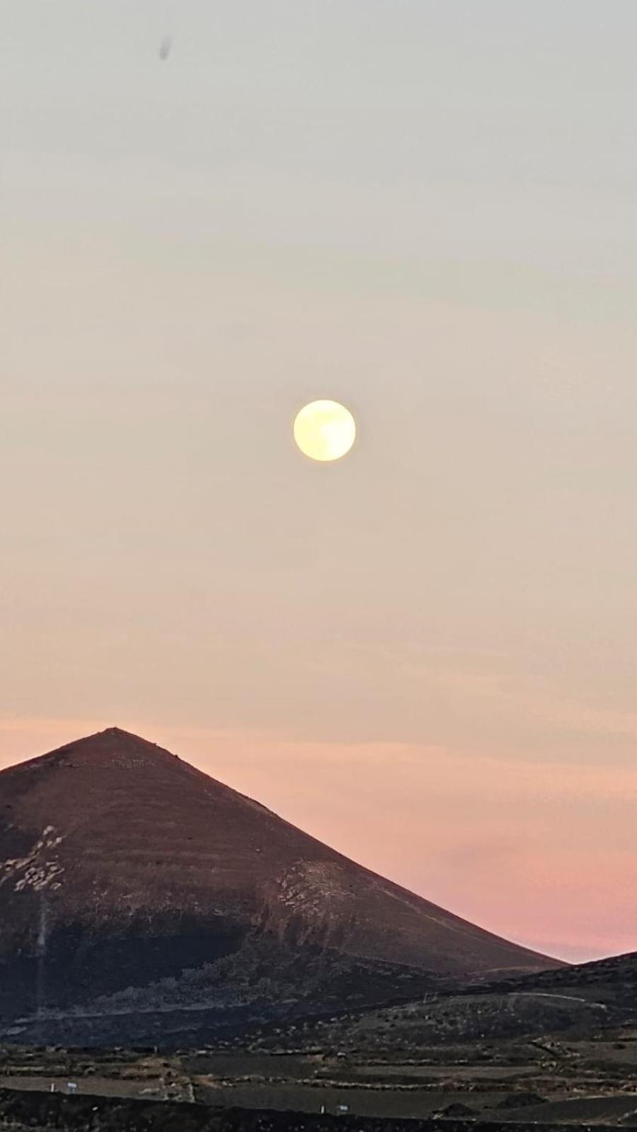 Tranquilidad Entre Volcanes Uga Ngoại thất bức ảnh